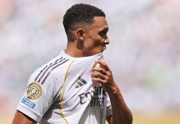 华夏理财 皇马欧冠联赛阶段大名单: 新援A费、阿诺德、赫伊森等系数入选