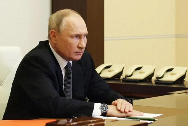 贝盈网 24小时内, 普京连接两大噩耗, 明牌亮出底线, 中方已送上定心丸